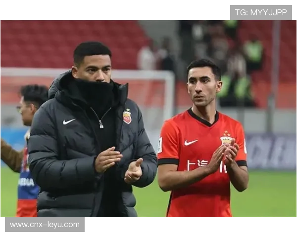 亚冠阵容轮换策略：成都蓉城新援众多 战术执行率待提升