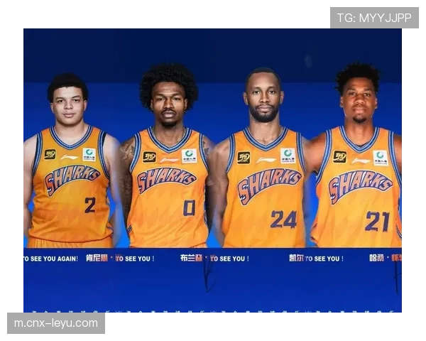 上海久事外援组合未调整 洛夫顿怀特塞德双塔统治力延续 上海久事外援组合未调整 洛夫顿怀特塞德双塔统治力延续